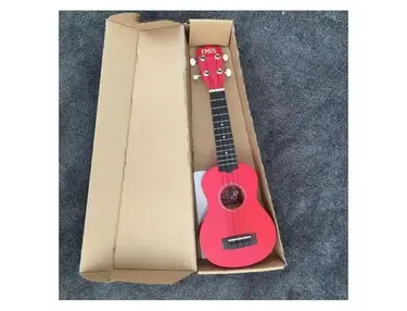 Emus ukulele
