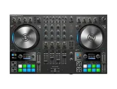 Native Instruments Traktor Kontrol S4 MK3 Native Instruments Traktor Kontrol S4 MK3