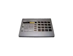 Roland R5