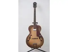 Silvertone Harmony archtop 1964