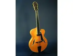 Moll Custom Instruments The Pizzarelli
