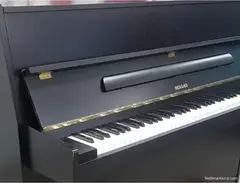 Hellas piano main image