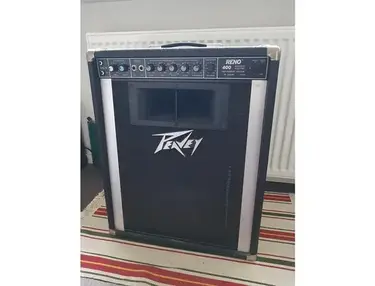 Peavey Reno 400