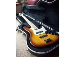 Fender American Deluxe Jazz Bass TS main image