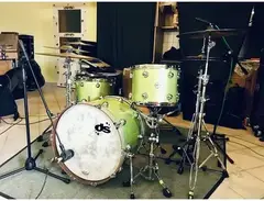 ds Rebel Custom Shop Caipirinha Sparkle over Birch / Mahogany shells main image