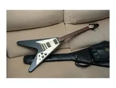Orville by Gibson Flying V main image