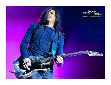Ibanez Universe UV70P-BK Gray and Black