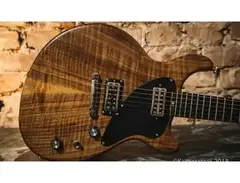 K'mo Guitars DC Alice Phoebe Lou