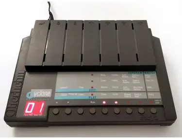 Oberheim Cyclone