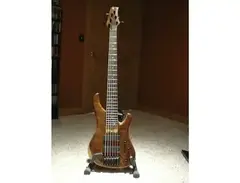 G. Gould GGi6 6-string bass