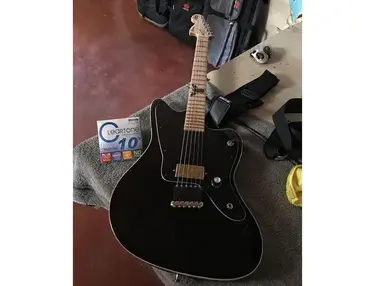 D&D Custom Guitars Black Raven