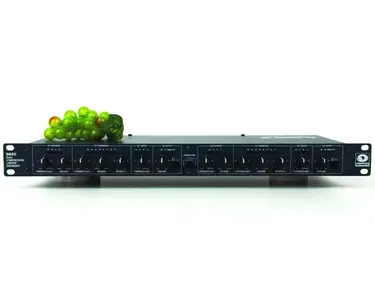 Symetrix 565E