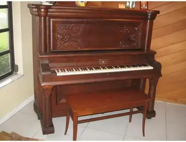 Starck Cabinet Grand