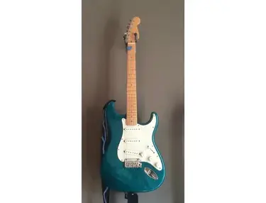 Fender American Deluxe Stratocaster 2001