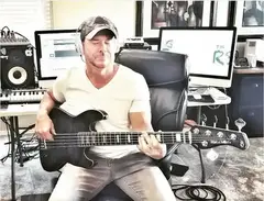 Sire USA Marcus Miller v9 2nd Generation