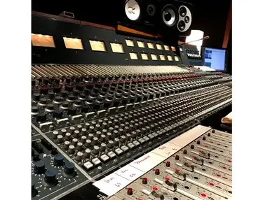 AMS Neve / RCA Custom 8028
