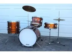 Vintage Pearl Tiger's Eye Drum Kit main image