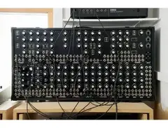Synthesis Technology MOTM Modular main image