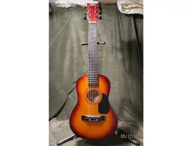 First Act FG 121