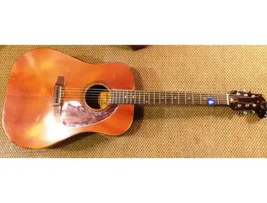 Takeharu Guitar made by Suzuki Violin Company 1976