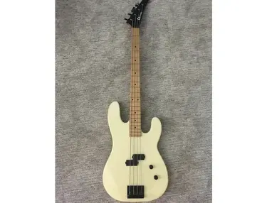 Charvel 1986 2b Bass