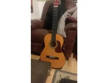 Laguna CG20 Classical Guitar