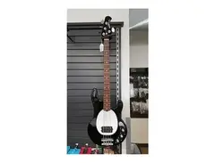 Ernie Ball Music Man StingRay 4