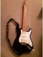Fender MIK Stratocaster main image
