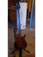 peavey millenium bass main image