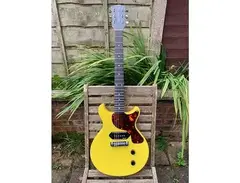 Gordon Smith Steve Diggle Signature Model