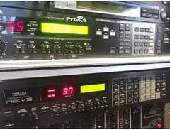 Yamaha Pro R3 Digital Reverb