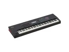 Roland FANTOM-8