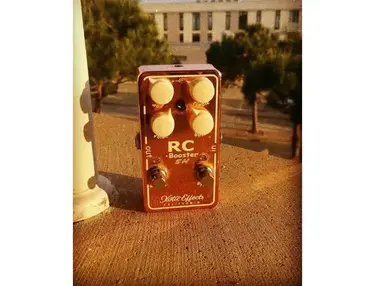 Rc Booster Scott Henderson -Golden-
