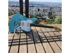 Aslan Guitars Jaguar Vintage Tremolo