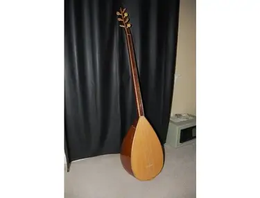 Saz Instruments Baglama