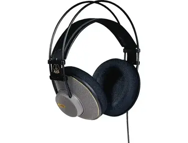 AKG K501