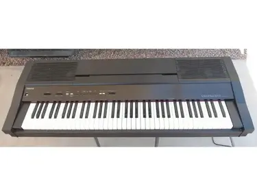 Roland HP-2000