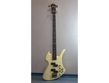 Fernandes Mockingbird Bass