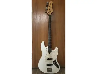 Sire USA Marcus Miller V3 4 Bass Guitar Custom