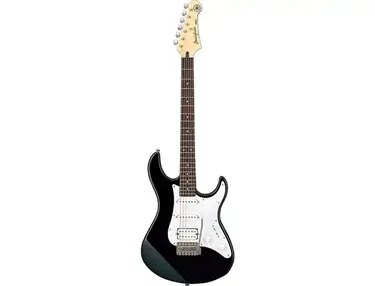 Yamaha Pacifica (PAC012)