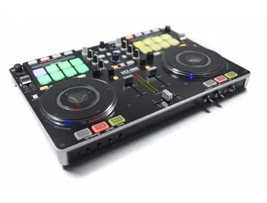 Vestax VCI-300 MKII - What To Know & Where To Buy | Equipboard Vestax VCI-300 MKII - What To Know & Where To Buy | Equipboard