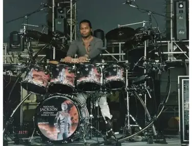 DW Jonathan "Sugarfoot" Moffett History World Tour Drum Kit