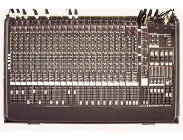 Hughes & Kettner TARGET 244+5