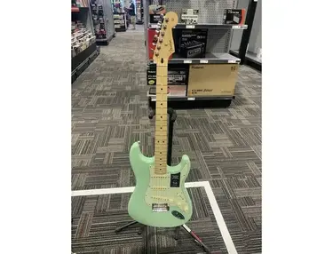 Fender Special Edition Player Stratocaster