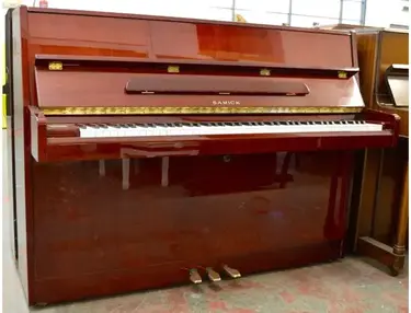 Samick JS 042