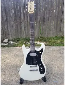 Homemade Mosrite Ventures II JR model