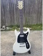 Homemade Mosrite Ventures II JR model main image