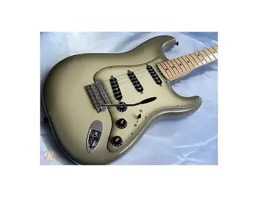 Fender FSR Stratocaster