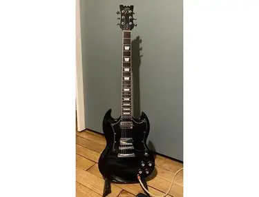 Custom 77 China Girl CS2