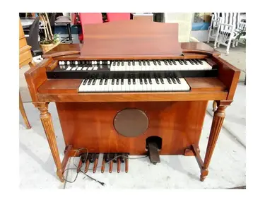 Hammond M